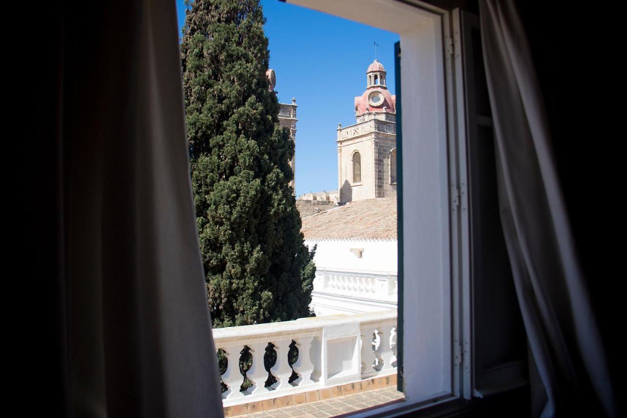 Хостел Grupoandria El Claustre De Ciutadella - Hospederia Екстер'єр фото